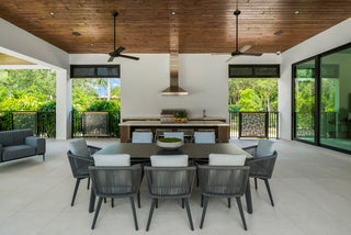 Impeccable Tropical Modern