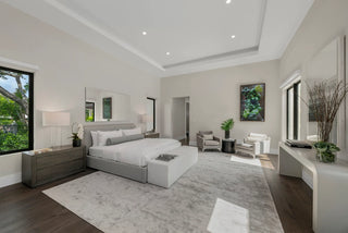 Impeccable Tropical Modern