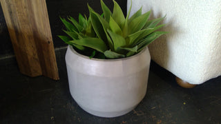 AD gray planter