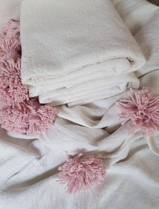 PomPom Throw Blanket Plaid Tassel, Caramel