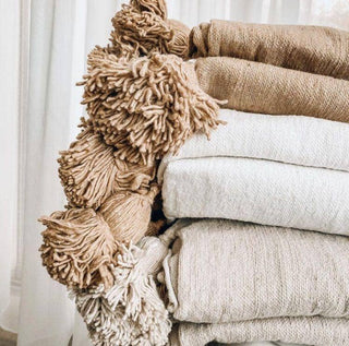 PomPom Throw Blanket Plaid Tassel, Caramel