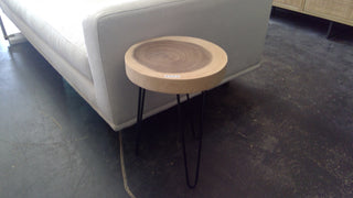 Accent table (wood/black metal)
